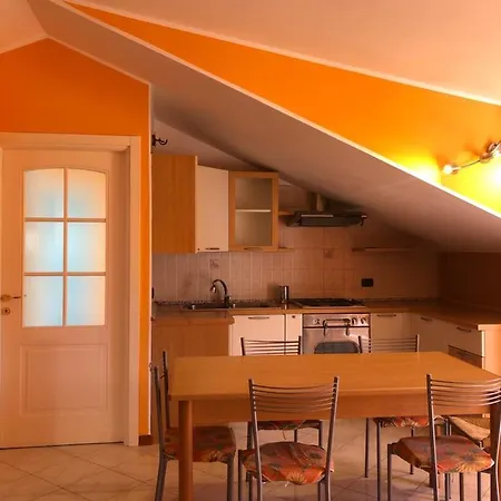 Mansarda Elegante E Mtb Moto Tour Apartment Imperia